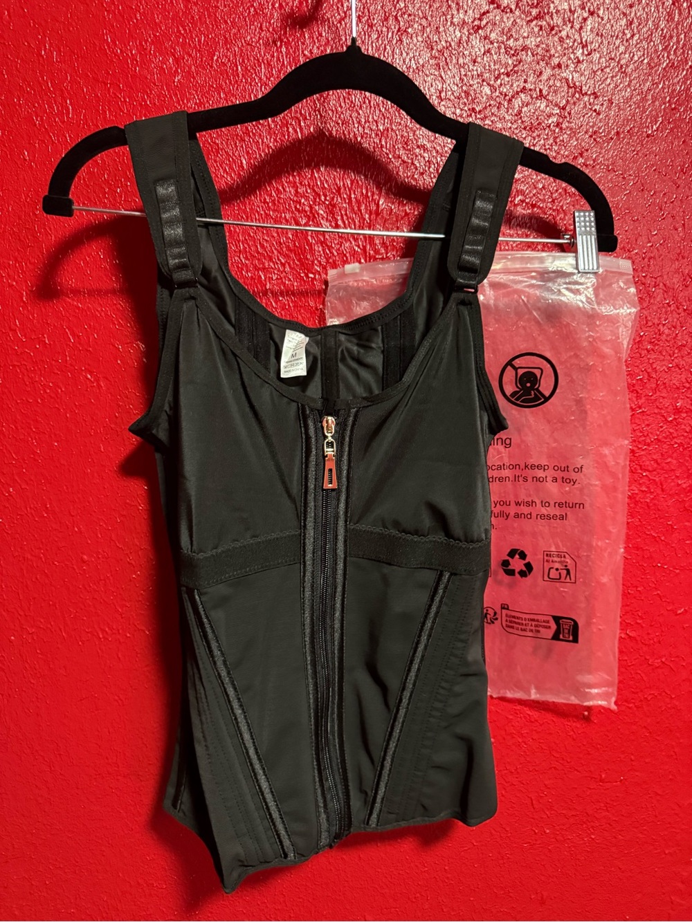 161. NEW in bag Black Front-Zip Shapewear Tank Top - Unbranded